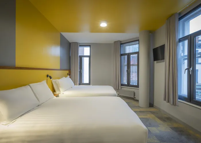 Fitzsimons Hotel Temple Bar Dublin